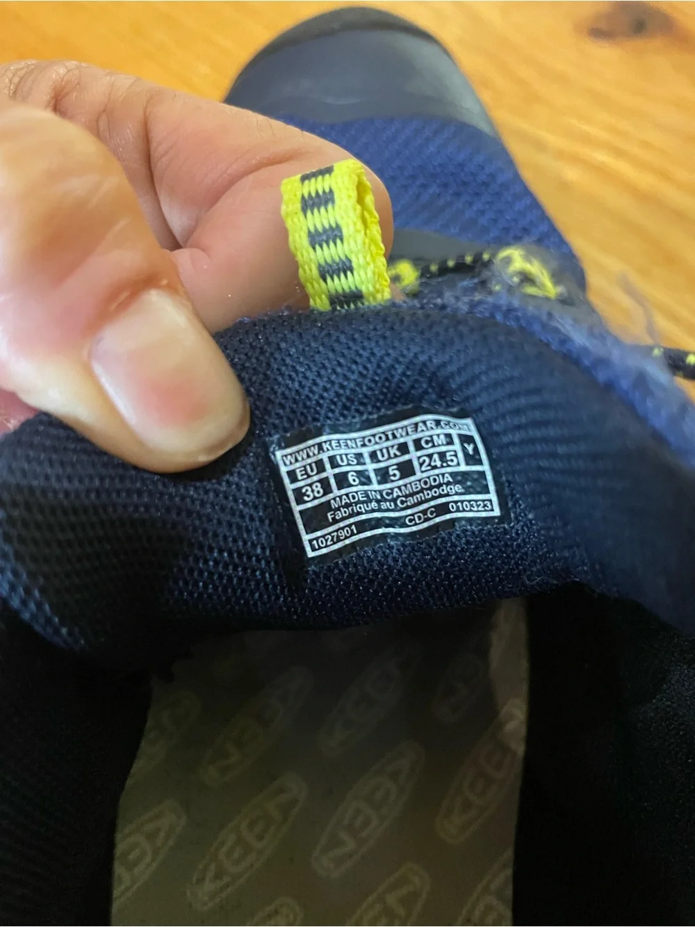 KEEN Men's Athletic Trail Shoes - Navy with Neon Yellow Accents